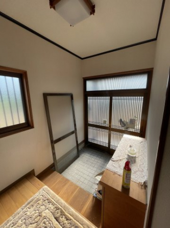 【玄関】