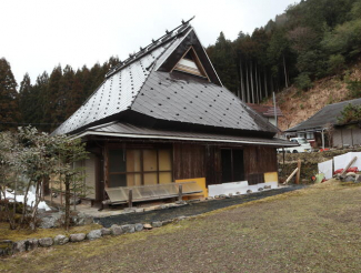 敷地の空地から