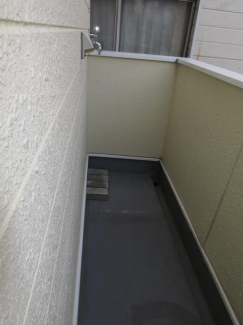室外洗濯機置場