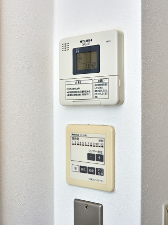 浴室乾燥機、深夜電力給湯器