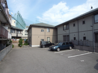 【駐車場】