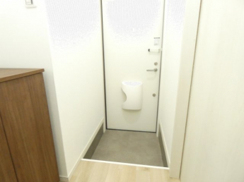 【玄関】