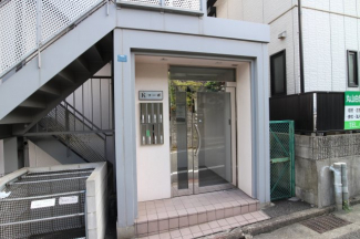 【エントランス】