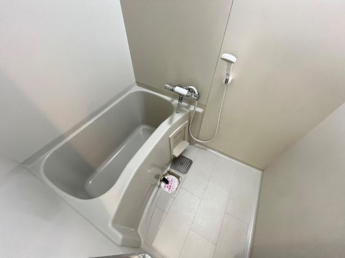 バス