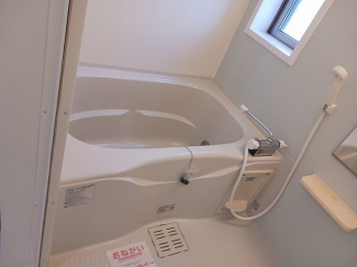 落ち着いた空間のお風呂です