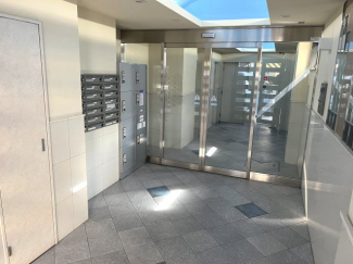 【エントランス】