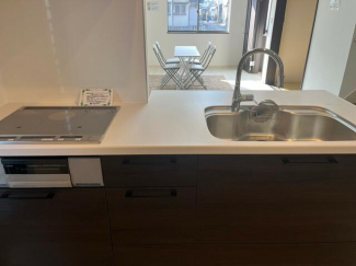 節水型温水暖房便座付きのトイレです。