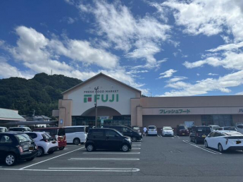 フジ北斎院店まで291m