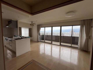 西条市新田の中古マンションの画像