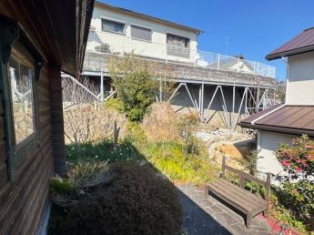 たまにはお庭で休日を過ごしてみるのもよいかもしれません