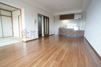 参考、同建物・同間取りの号室