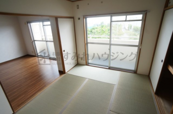 参考、同建物・同間取りの号室