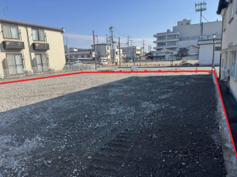 【前面道路含む現地写真】