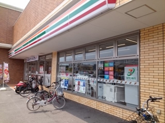 セブンイレブン明屋書店様まで650m