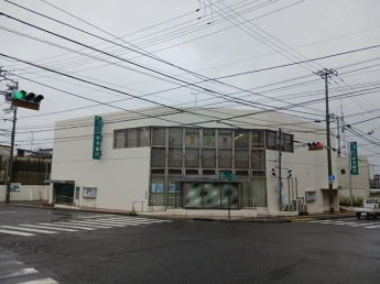 伊予銀行三津浜支店様まで350m