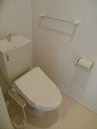 シンプルで使いやすいトイレです
