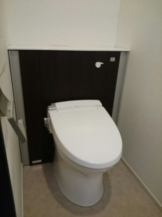 コンパクトで使いやすいトイレです