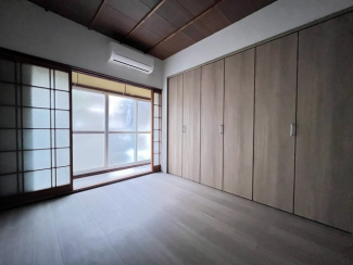 【寝室】
