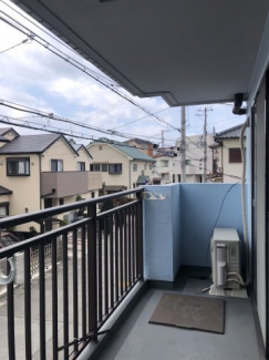 お洗濯にも便利なバルコニー付き