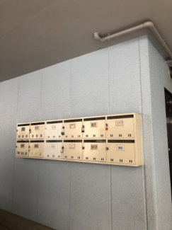 清潔なエントランスです