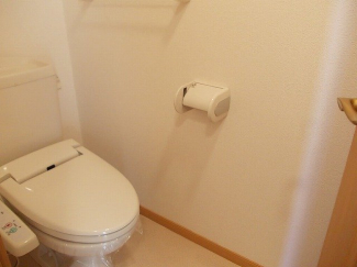 ゆったりとした空間のトイレです