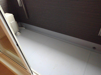 落ち着いた時間を過ごせるバルコニーです