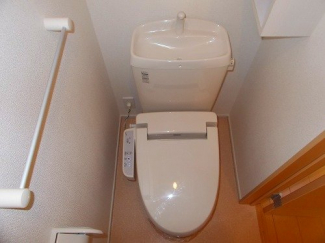 落ち着いたトイレです
