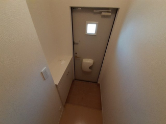 毎日通る玄関はこちらです