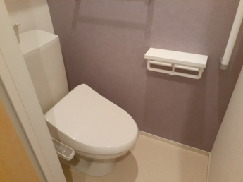 シンプルで使いやすいトイレです