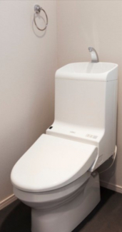 シンプルで使いやすいトイレです