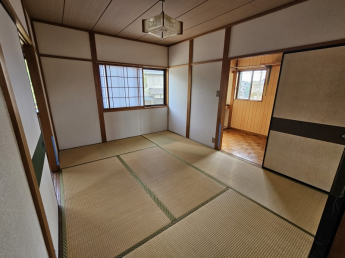 2階の南側の和室です