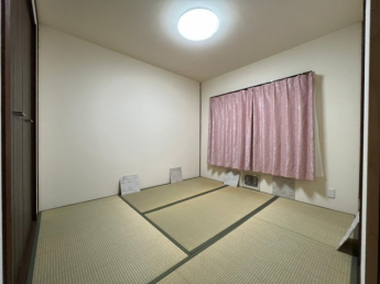 【寝室】