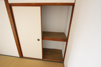 小物を収納するのに便利です