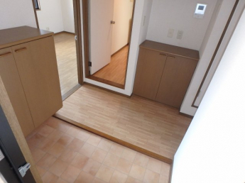 【玄関】
