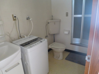 忙しい朝には欠かせない洗面所です