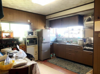 【居間・リビング】