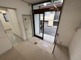 大塚町６丁目駐車場付き１階店舗の画像