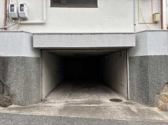 大塚町６丁目駐車場付き１階店舗の画像