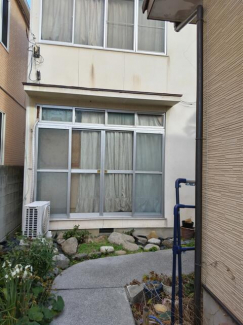 裏えの通路部分