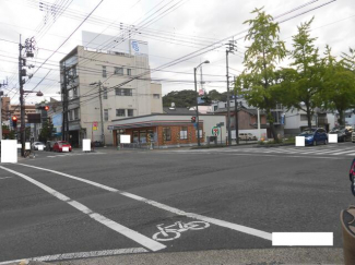 セブンイレブン松山平和通１丁目店まで516m