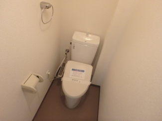 コンパクトで使いやすいトイレです