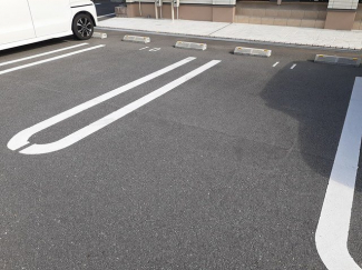 【駐車場】