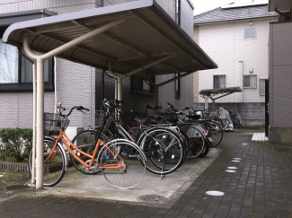 駐輪場です
