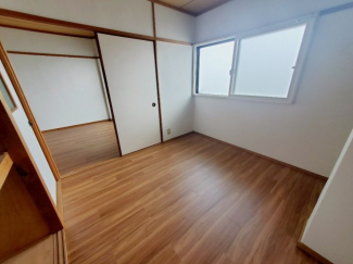 【寝室】