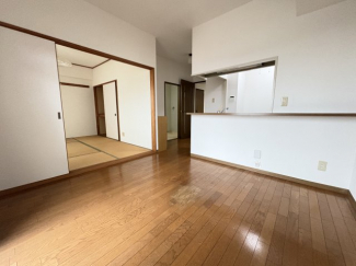 【居間・リビング】