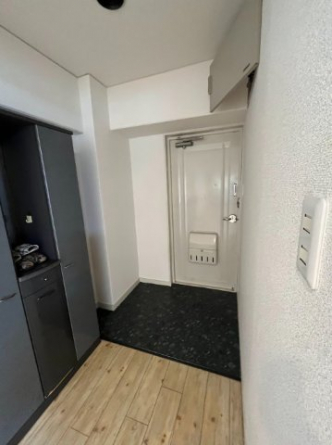 【玄関】