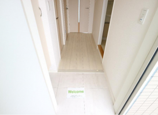 落ち着いた玄関です