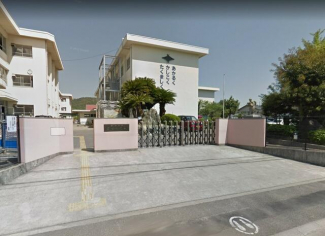 松山市立桑原小学校まで1848m