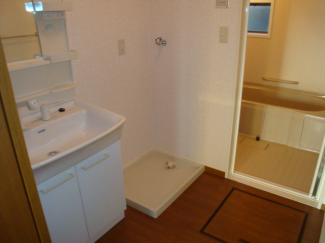 【洗面所】