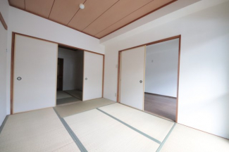 趣のある和室です